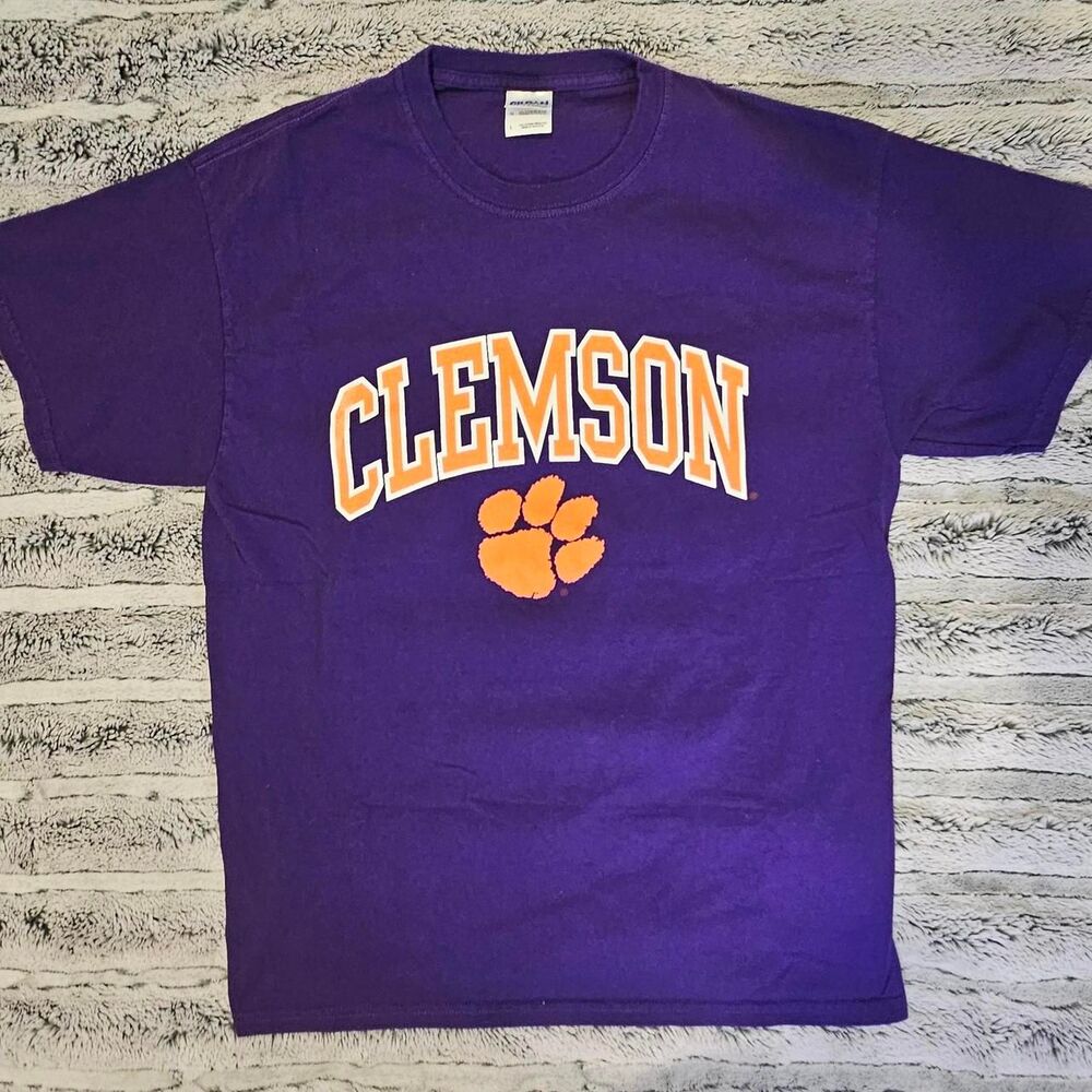 Gildan Men's Purple and Orange T-shirt